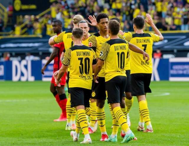 布莱顿发布备战花絮,窗口期篮板制胜,德国杯任务艰巨,赛季目标并未改变(布莱顿vs富勒姆预测) 布莱顿发布备战花絮,窗口期篮板制胜,德国杯任务艰巨,赛季目标并未改变(布莱顿vs富勒姆预测)