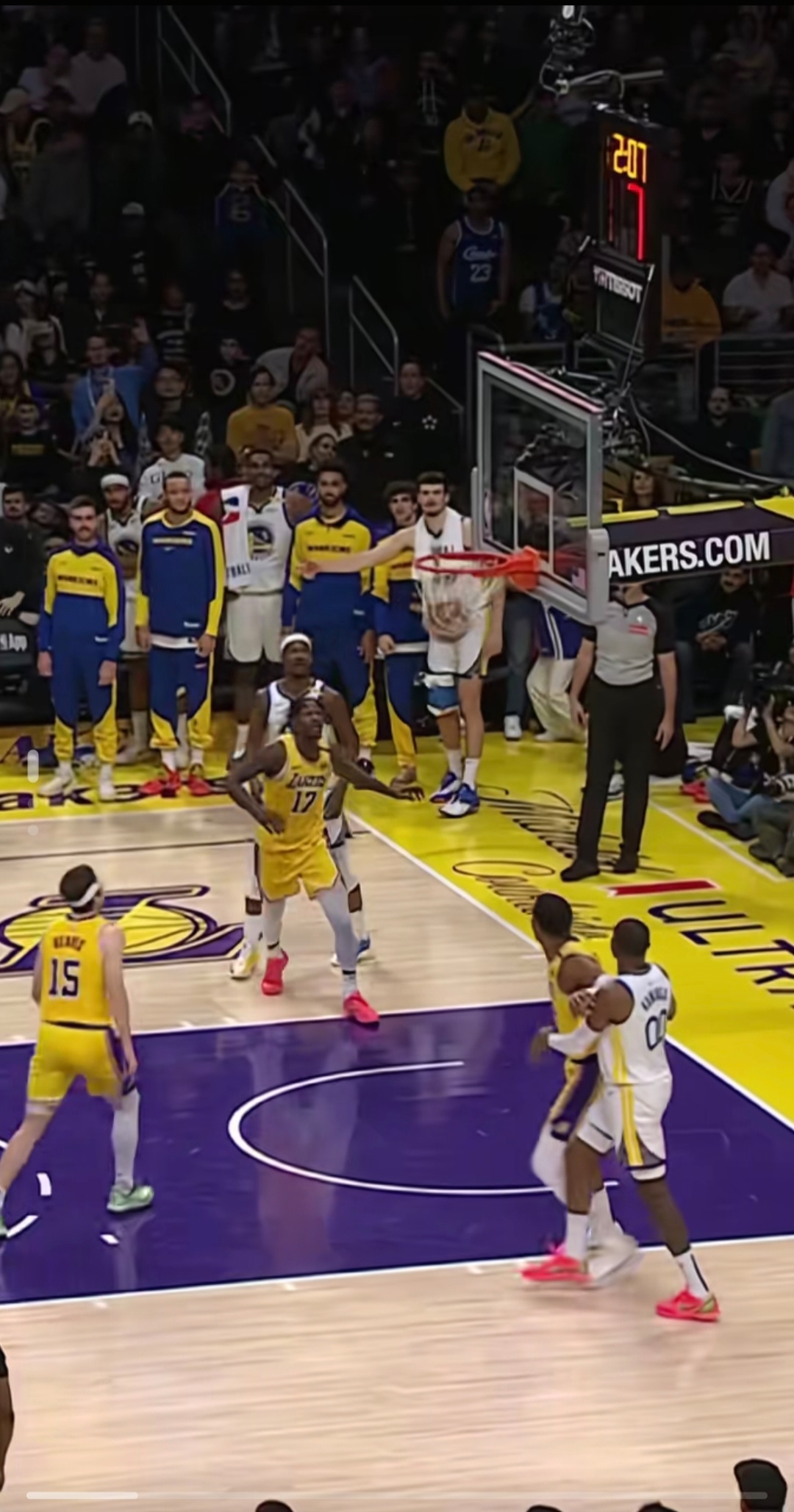 赛前NBA总决赛焦点战,洛杉矶湖人远射贴柱,震撼外界,团队化学反应显著的简单介绍 赛前NBA总决赛焦点战,洛杉矶湖人远射贴柱,震撼外界,团队化学反应显著的简单介绍