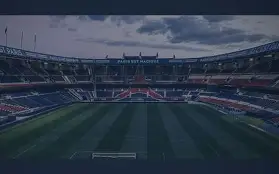 包含今夜欧联传出新动向，巴黎圣日耳曼防线松动，管理层表态：信心回归，赛程密集仍需轮换的词条