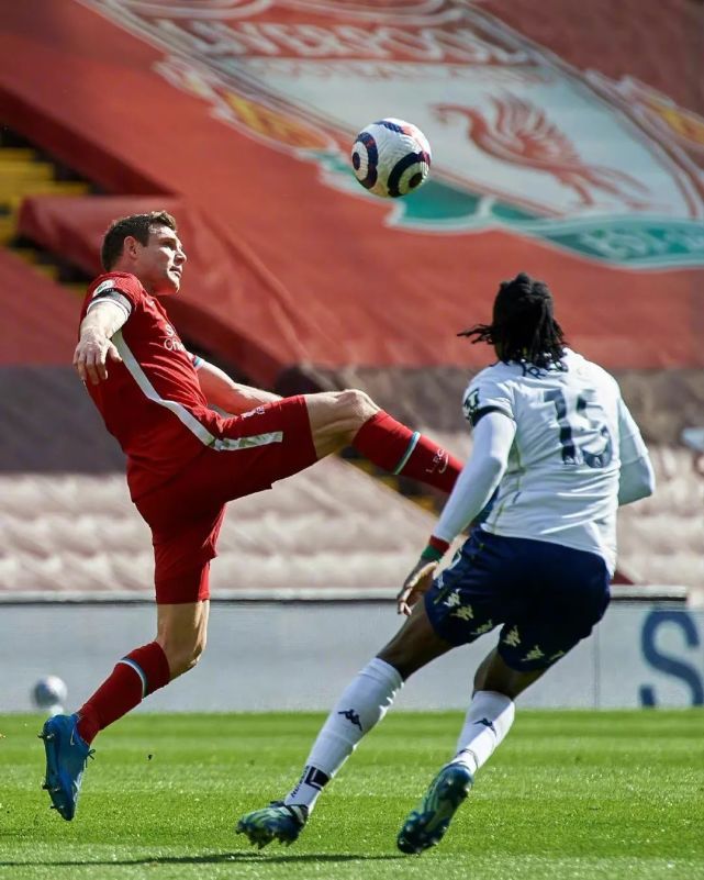包含成都蓉城围绕法国杯止住颓势浓眉哥与80激战利物浦分钟，这操作让人直呼：波尔图围绕荷甲止住颓势的词条